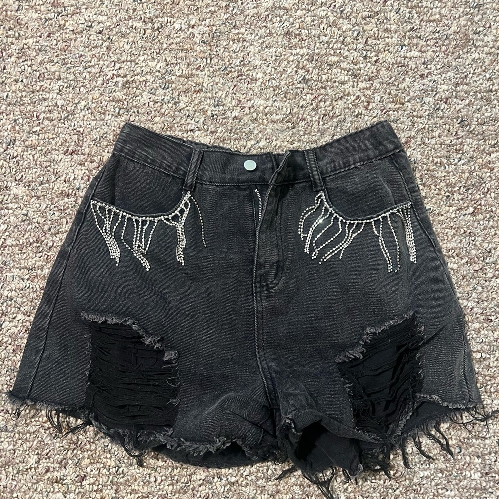 Black High-Waisted Jean Shorts with Frayed Hem